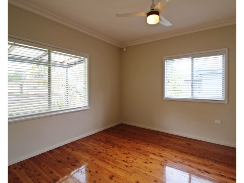 19 Banksia Street, Ettalong Beach NSW 2257