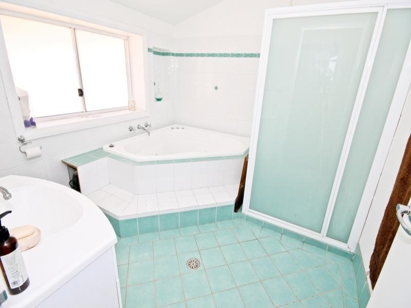 13 Hobart Avenue, Umina Beach NSW 2257