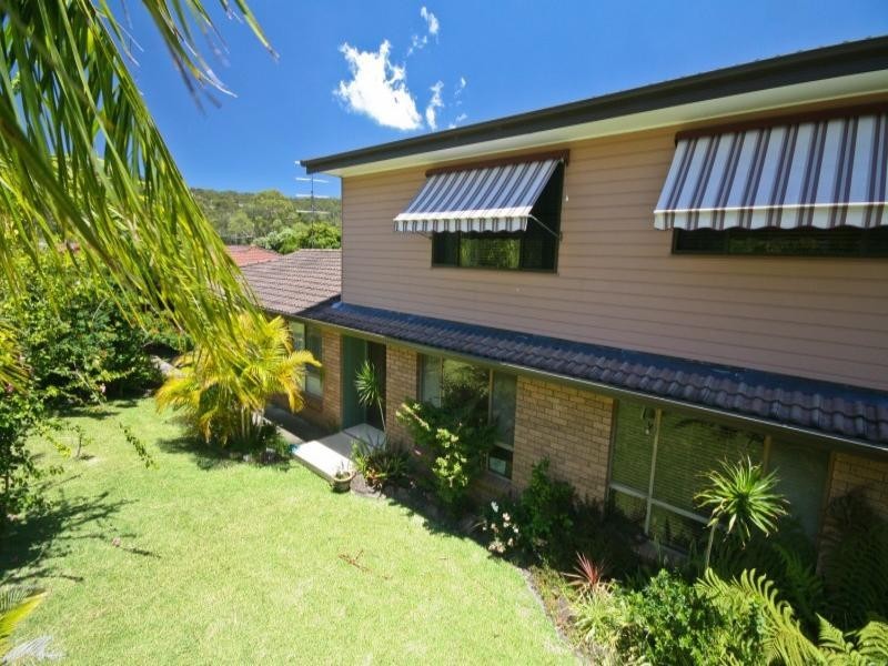 24 Hillview Street, Woy Woy NSW 2256