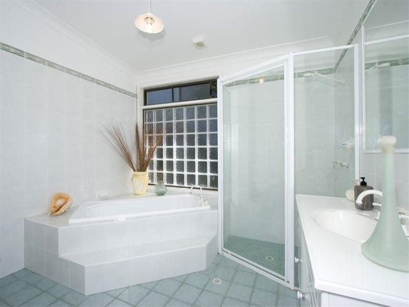 23 Cottee Crescent, Terrigal NSW 2260