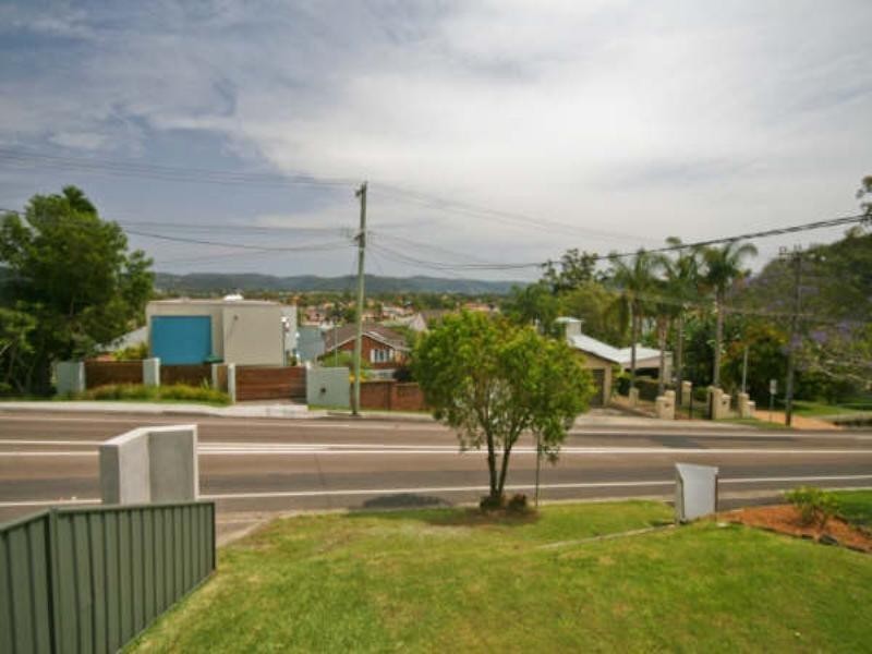 6 EMPIRE BAY Drive, Daleys Point NSW 2257
