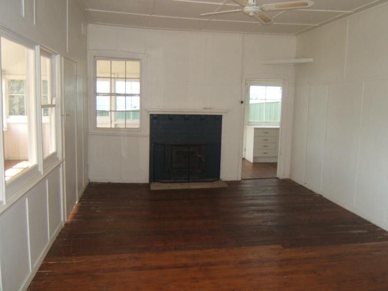 8 Cedar Crescent, Blackwall NSW 2256