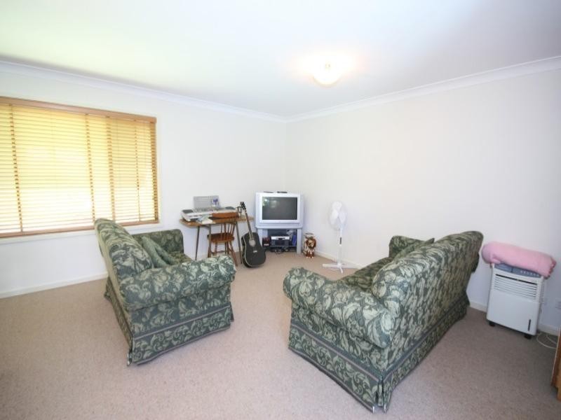 24 Hillview Street, Woy Woy NSW 2256