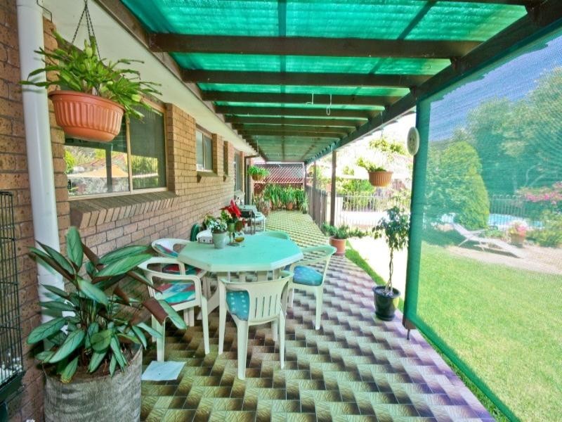 24 Hillview Street, Woy Woy NSW 2256