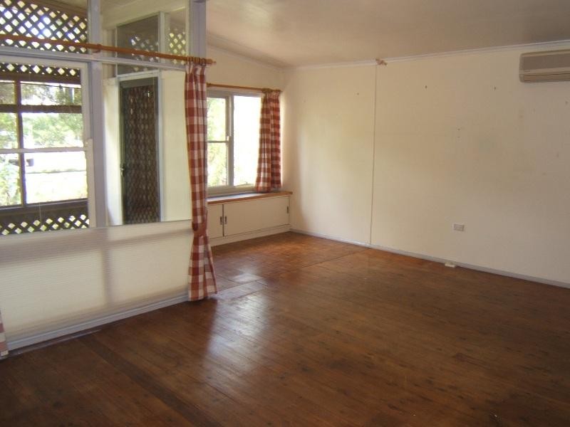 13 Lakeview Parade, Umina Beach NSW 2257