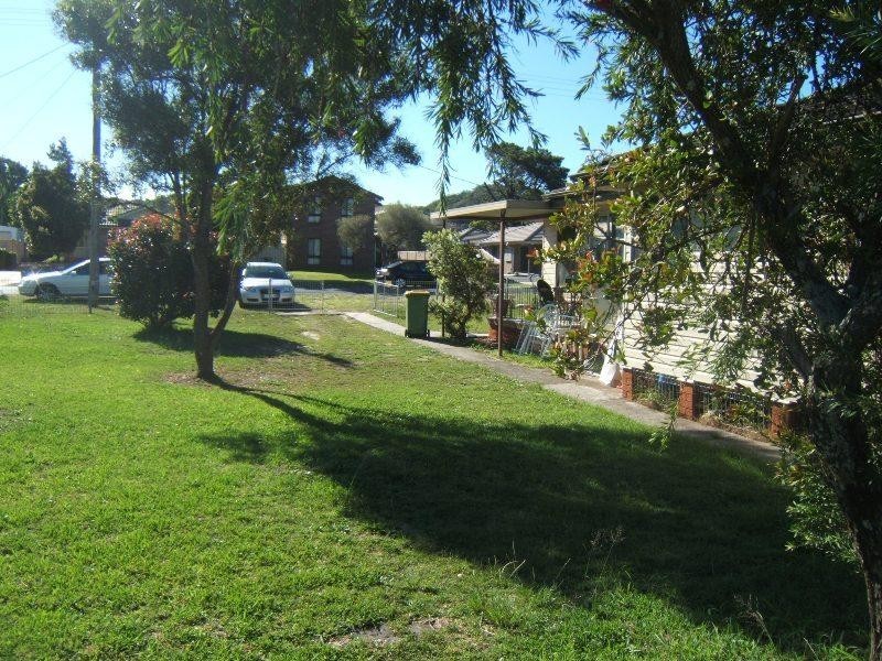 100 Paton Street, Woy Woy NSW 2256