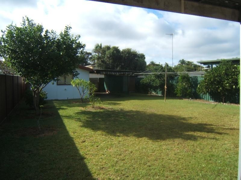 32 Honeysuckle Street, Umina Beach NSW 2257