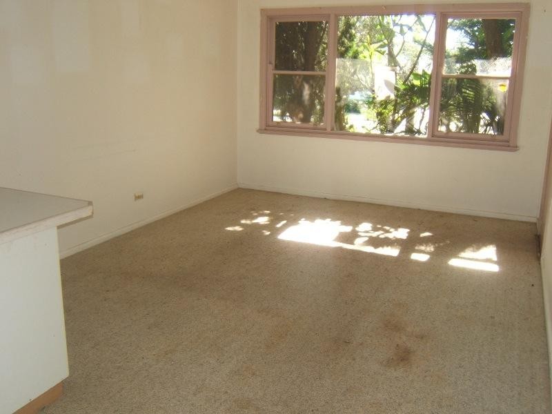 5 Dwyer Avenue, Woy Woy NSW 2256