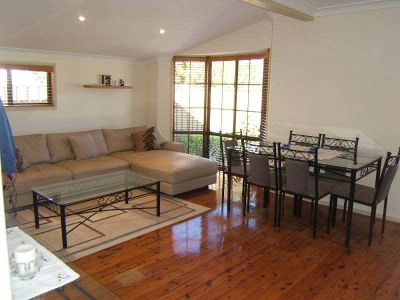 9 Inkerman Avenue, Woy Woy NSW 2256