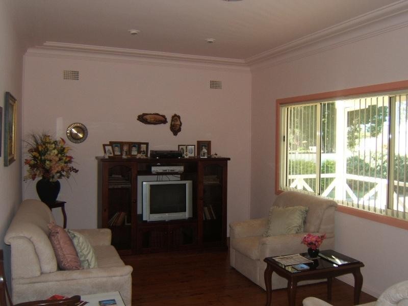 269 Ocean Beach Road, Umina Beach NSW 2257