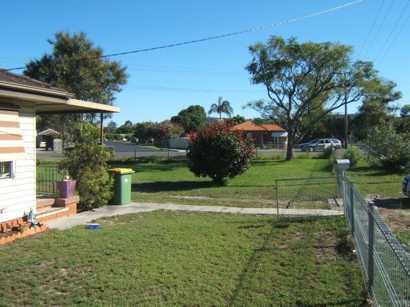 100 Paton Street, Woy Woy NSW 2256