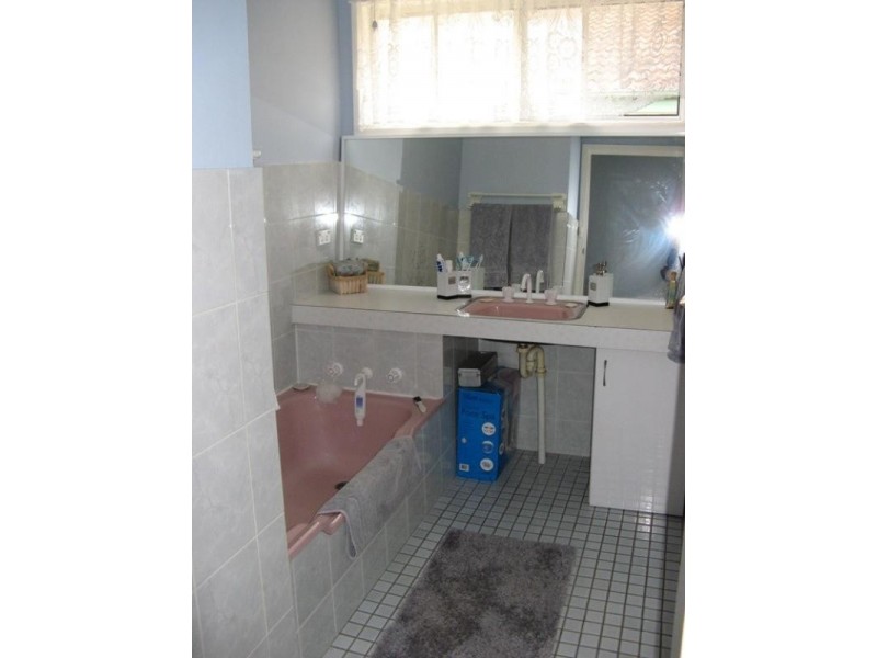 173 Bourke Street, Umina Beach NSW 2257