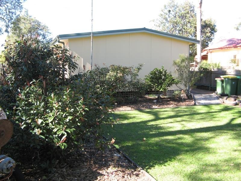 1 Elanora Road, Umina Beach NSW 2257