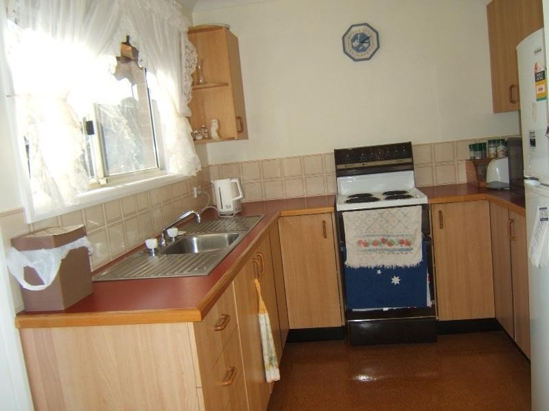 2/11 McEvoy Avenue, Umina Beach NSW 2257