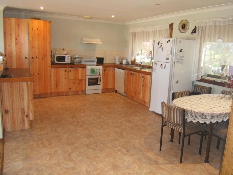 24 Wilks Avenue, Umina Beach NSW 2257