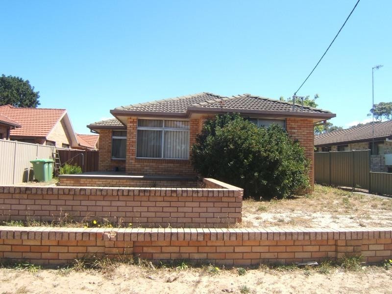 1,2,3/323 Trafalgar Avenue, Umina Beach NSW 2257