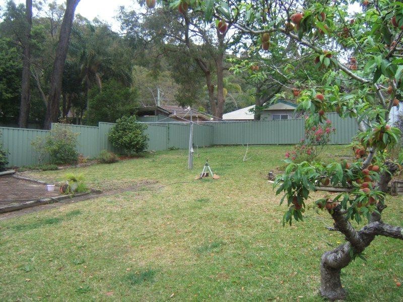 14 Karloo Road, Umina Beach NSW 2257