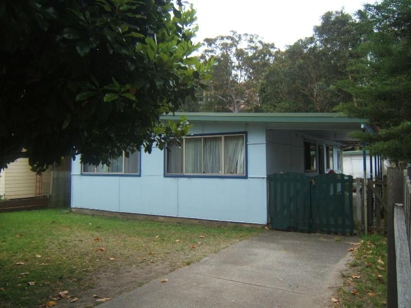 25 Calypta Road, Umina Beach NSW 2257