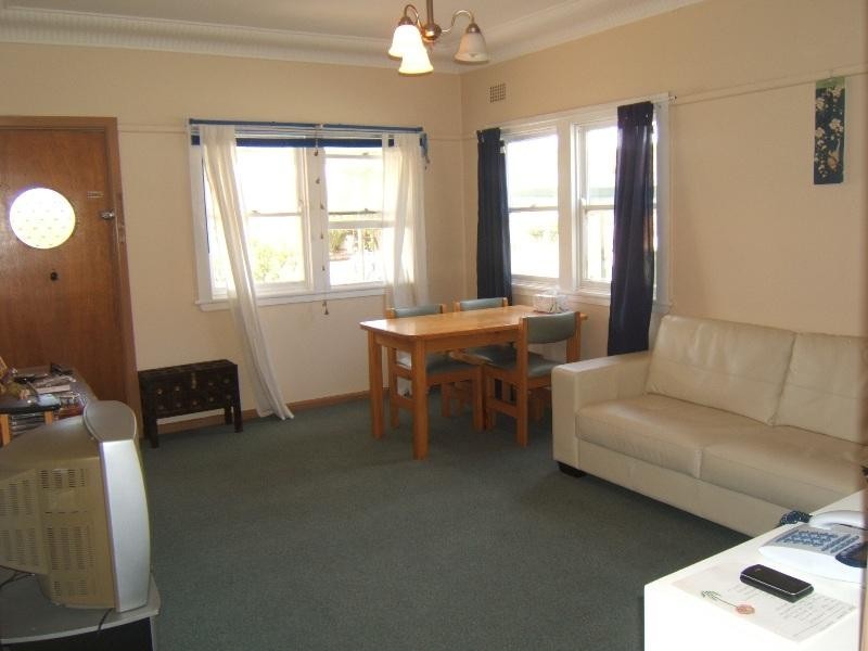 62 Cambridge Street, Umina Beach NSW 2257