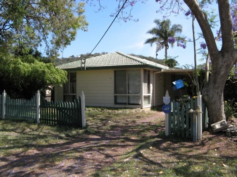 95 McEvoy Avenue, Umina Beach NSW 2257