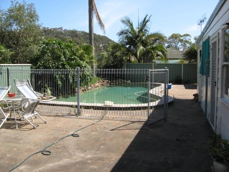 95 McEvoy Avenue, Umina Beach NSW 2257