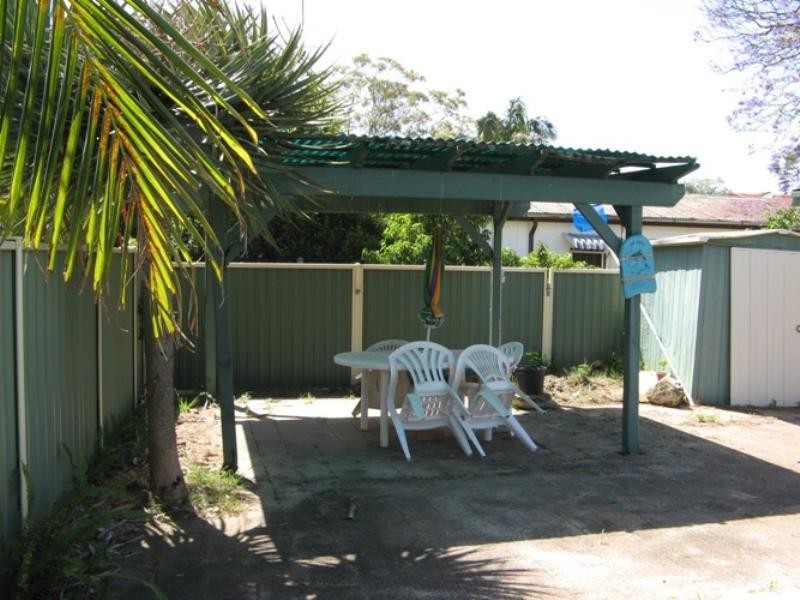 95 McEvoy Avenue, Umina Beach NSW 2257