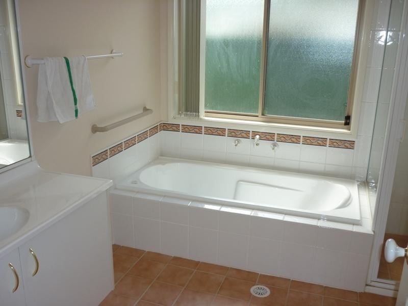 2 Korina Avenue, Umina Beach NSW 2257