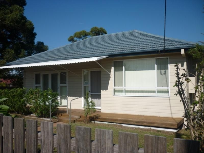 36 Gwendolen, Umina Beach NSW 2257