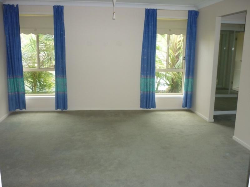 16 Burdett Place, Umina Beach NSW 2257