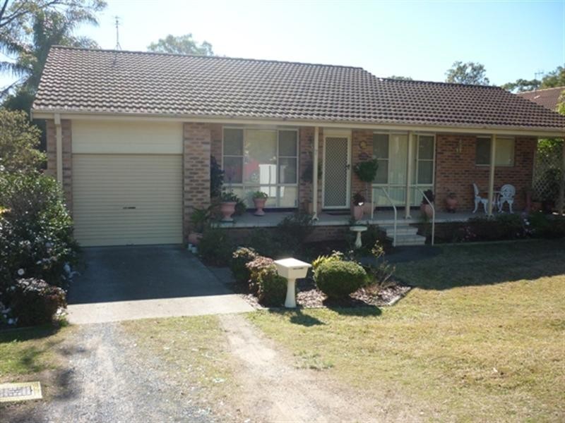 7 Cambridge Street, Umina Beach NSW 2257