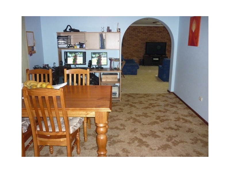 37 Dulkara Road, Woy Woy NSW 2256