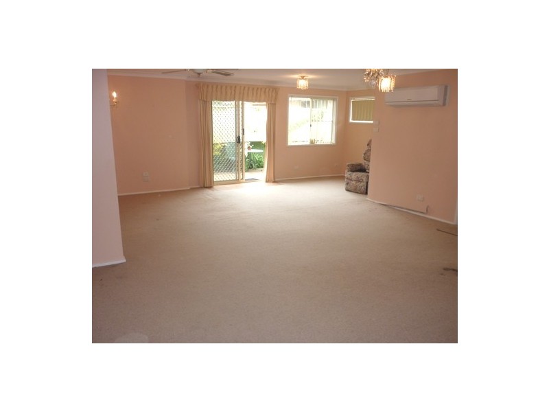 7 Cambridge Street, Umina Beach NSW 2257