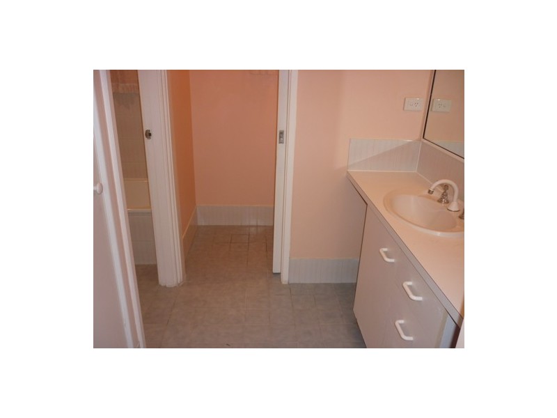 7 Cambridge Street, Umina Beach NSW 2257