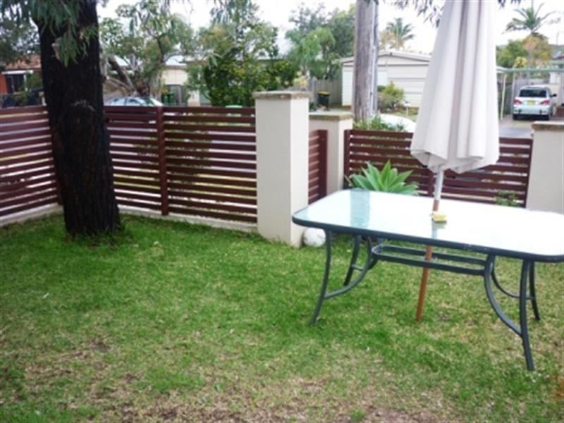 2/43 Rawson Road, Woy Woy NSW 2256