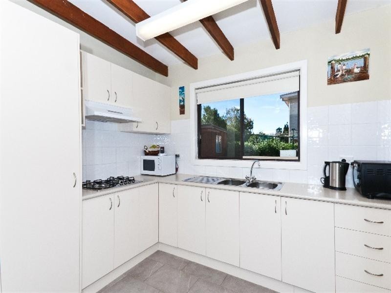 172a Rickard St (Cnr The Esplanade), Umina Beach NSW 2257