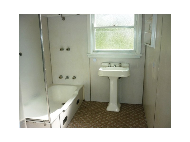 51 Glenn Street, Umina Beach NSW 2257