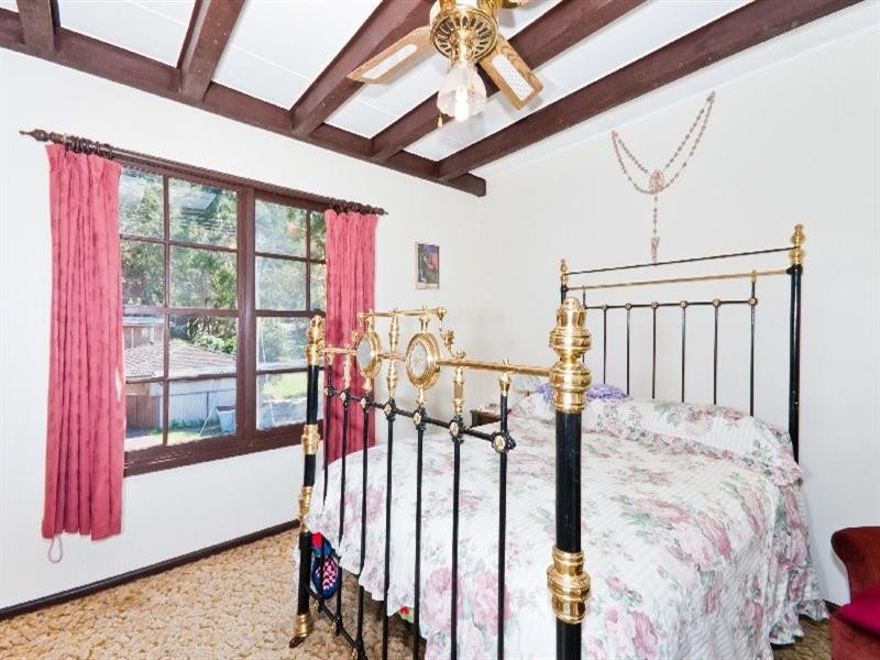 4 Laurel Place, Umina Beach NSW 2257