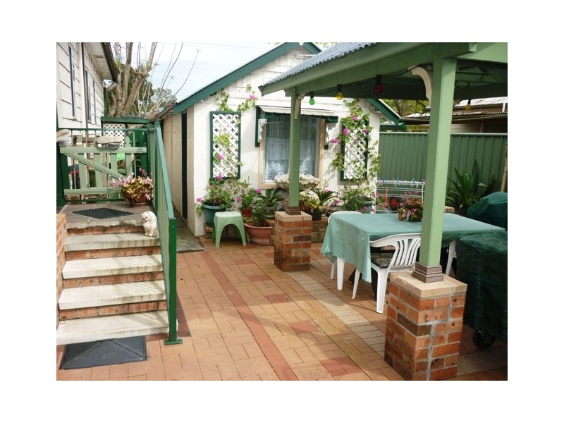 242 Ocean Beach Road, Umina Beach NSW 2257