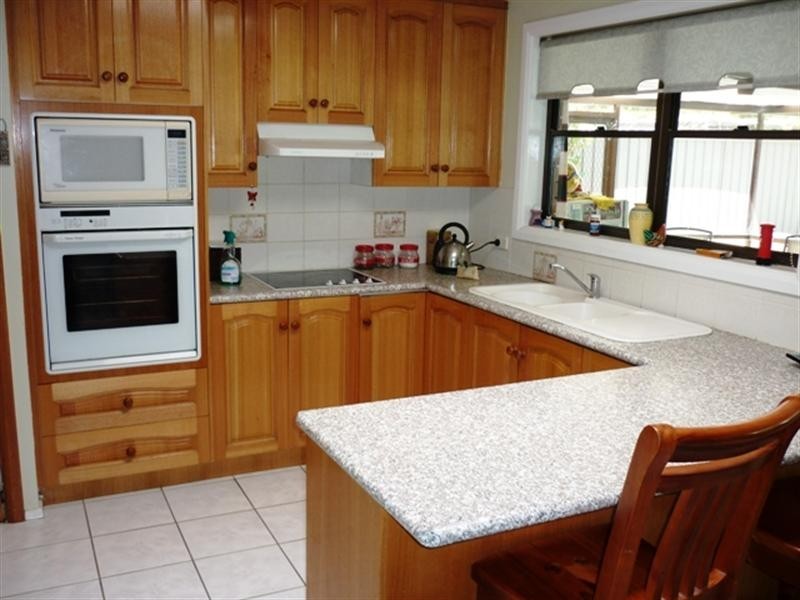 28 Everglades Crescent, Woy Woy NSW 2256