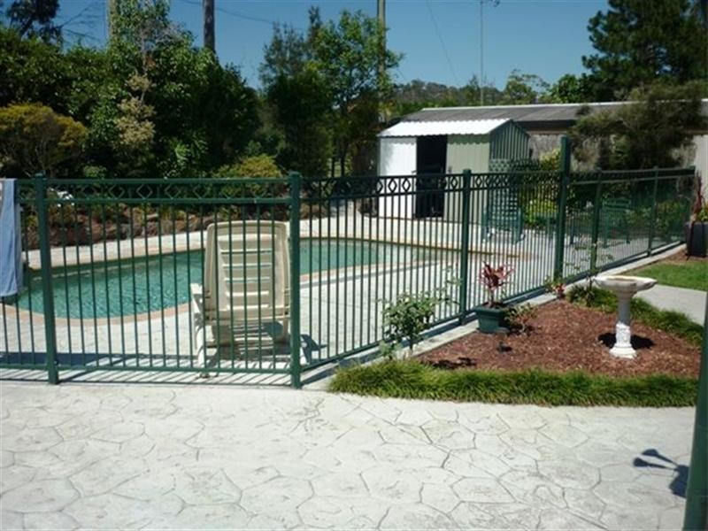 28 Everglades Crescent, Woy Woy NSW 2256