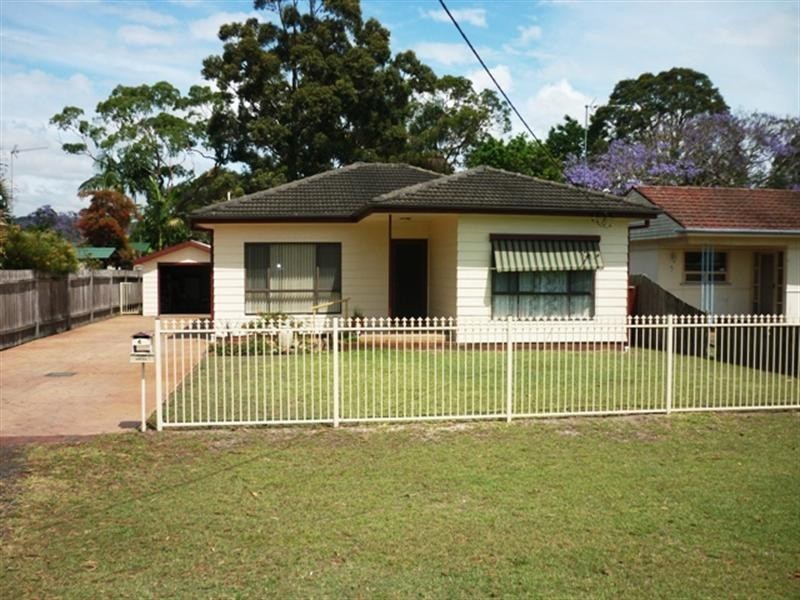 43 Cogra Road, Woy Woy NSW 2256