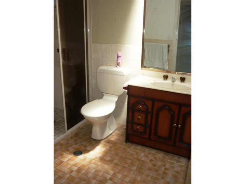 43 Cogra Road, Woy Woy NSW 2256