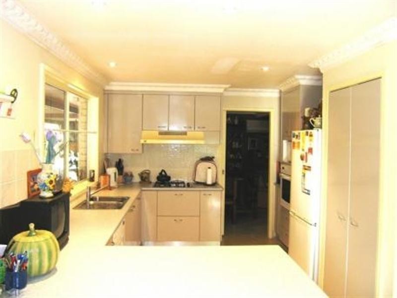 8 Iluka Road, Umina Beach NSW 2257