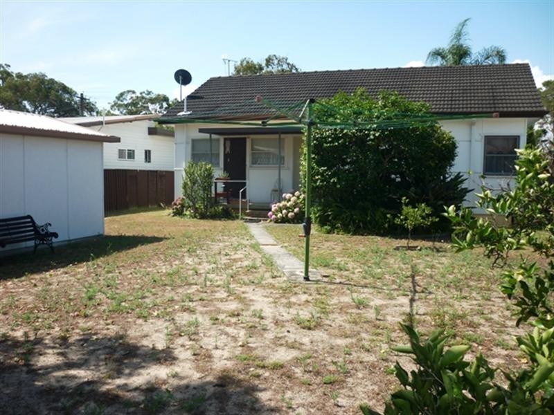 36 Paul, Umina Beach NSW 2257