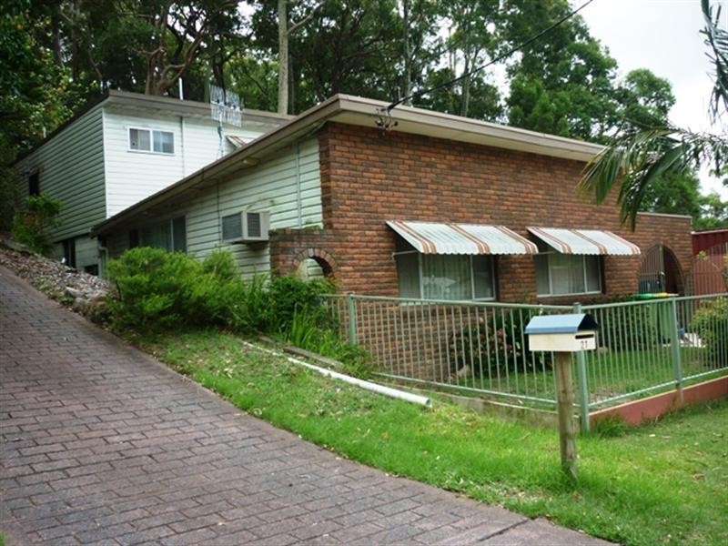 17&19 Sylvania Road, Umina Beach NSW 2257