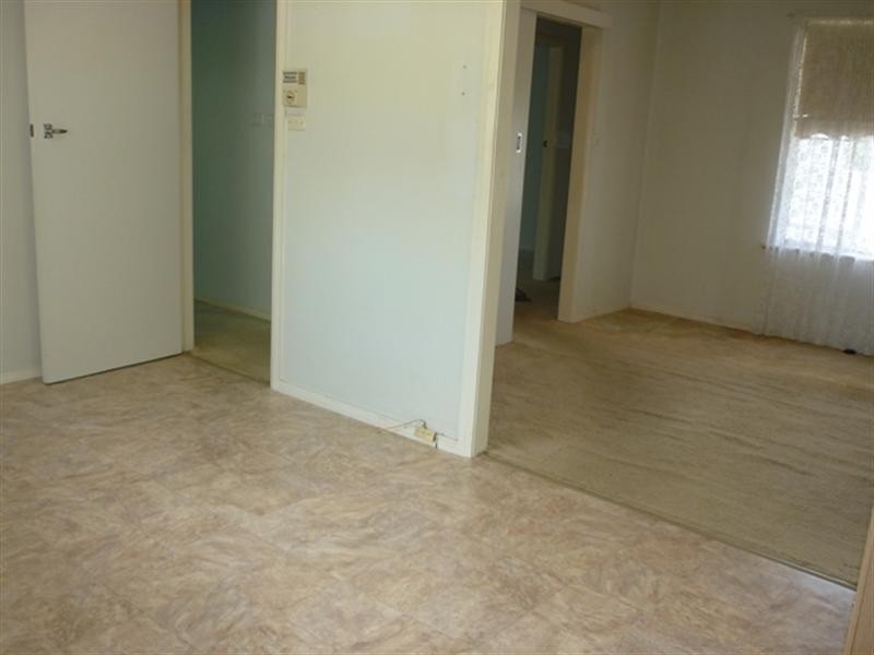 73 Dunban Road, Woy Woy NSW 2256