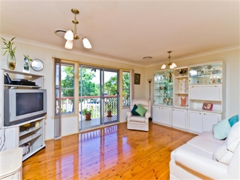 175 West Street, Umina Beach NSW 2257