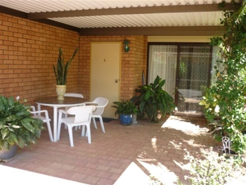 4/32 Pratley Street, Woy Woy NSW 2256