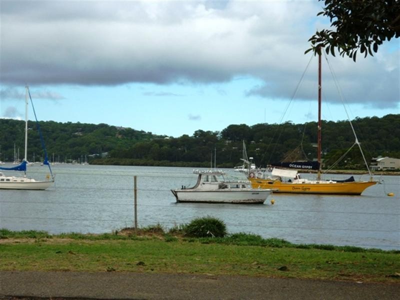 68 The Esplanade, Ettalong Beach NSW 2257