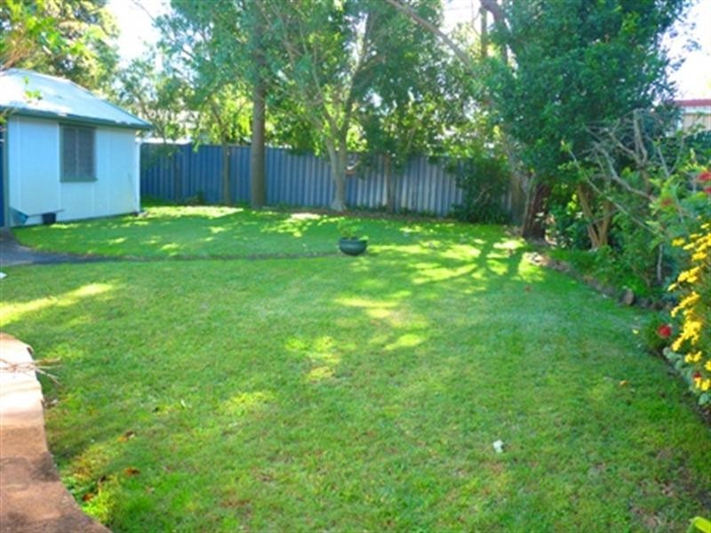 25 Florida Avenue, Woy Woy NSW 2256